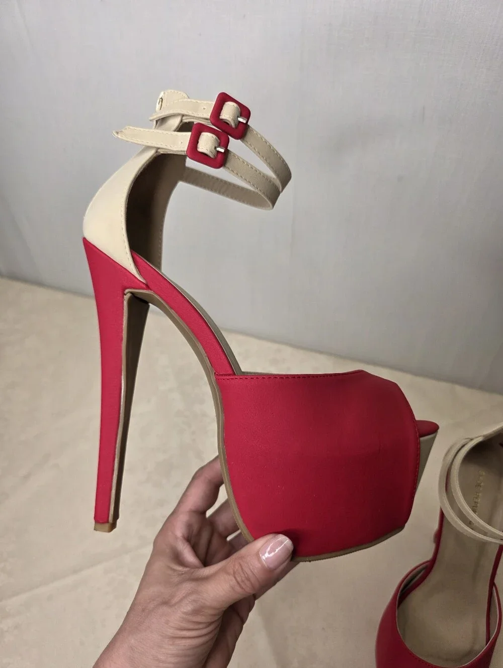Shoe Republic LA Red & Beige Colorblock Platform Stiletto Heels Sz 7.5 NEW